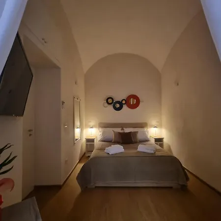 La Casa De La Abuelita * Naples