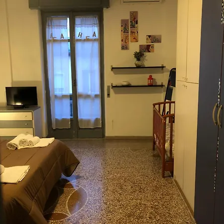 Apartamento Tarumbo Intero 120 Mq Nápoles