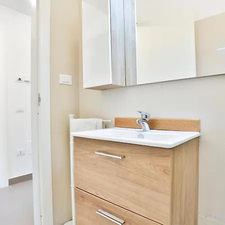 Apartamento Sebeto With Parking & Netfilx Nápoles