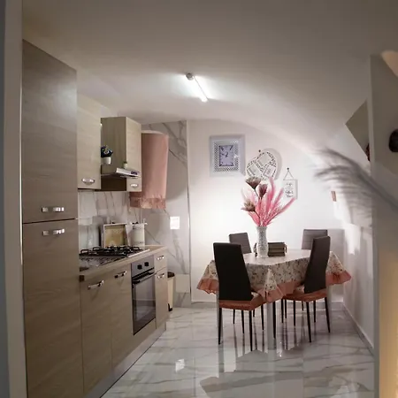 Apartment Tiluri *