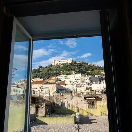 Bed & Breakfast Domus Sibyllina, Palazzo Cavalcanti Naples