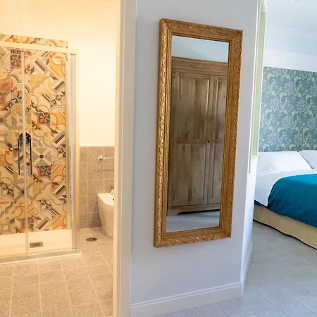 Domus Sibyllina, Palazzo Cavalcanti Bed & Breakfast