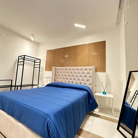 Le Di Giusy Nazionale 24 Guest house Naples