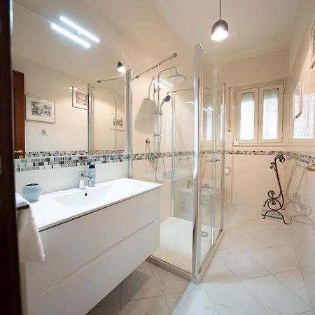 Un Salto Al Vomero By Dimorra Apartamento