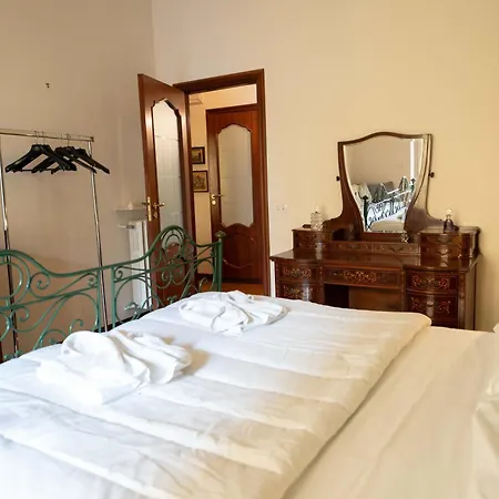Un Salto Al Vomero By Dimorra Apartamento *