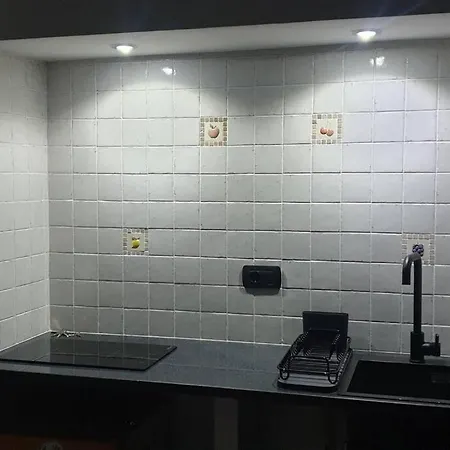 Ninarella House Apartment *