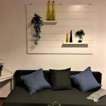 F839 Apartment *