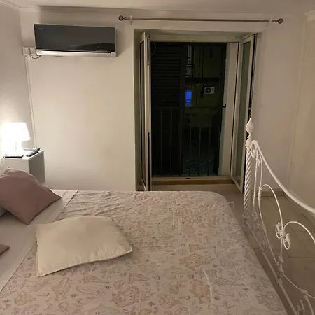 Scugnizzi Bed & Breakfast Naples