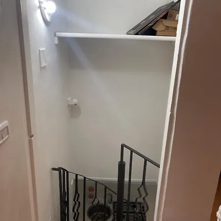 Bed & Breakfast Scugnizzi *