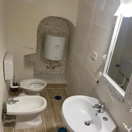 Scugnizzi Bed & Breakfast *