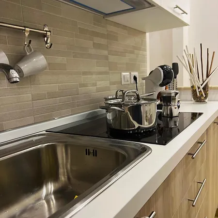 L'ospite Napoletano Apartment