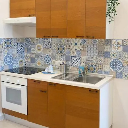 Apartment Maison Julie By Dimorra