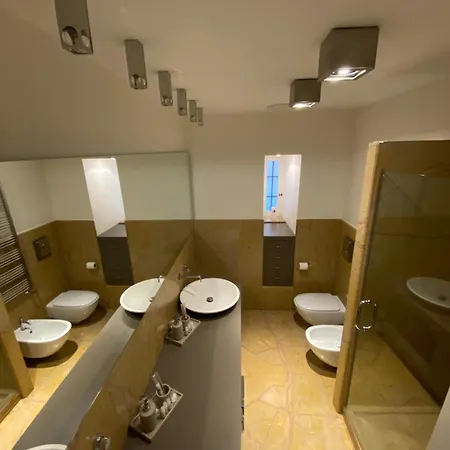 Apartment Luxury House With Parking