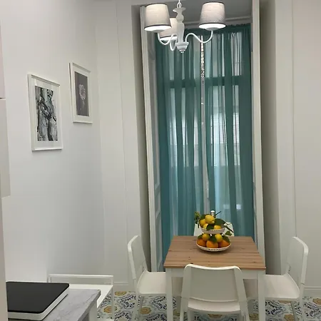 Apartment Luna Rossa Naples