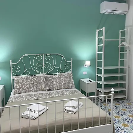 Luna Rossa Apartment Naples