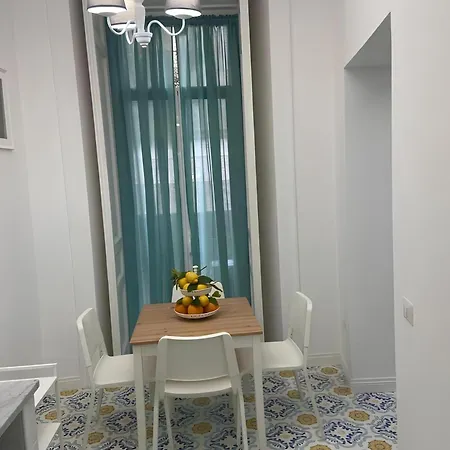Apartment Luna Rossa Naples