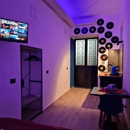 Tribunali Flat Apartment Naples