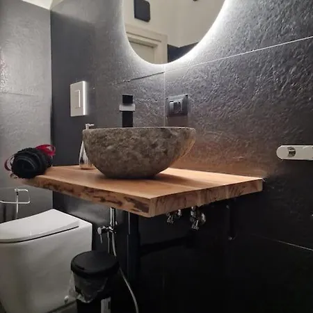 Tribunali Flat * Napels