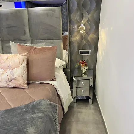 Bed & Breakfast C3 Luxury *