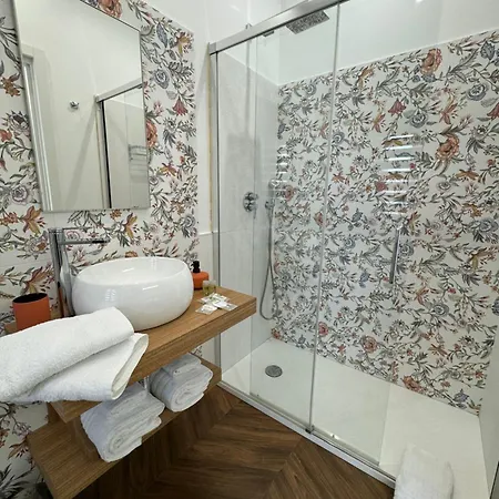 Casa Anatrella Comfort House * Napoli