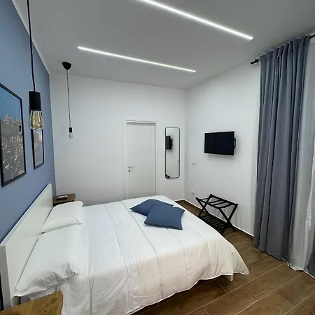 Conte Di Mola 67 Bed & Breakfast *