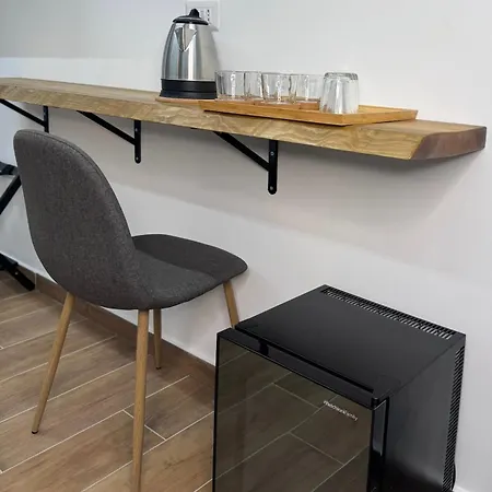 Bed & Breakfast Conte Di Mola 67 *