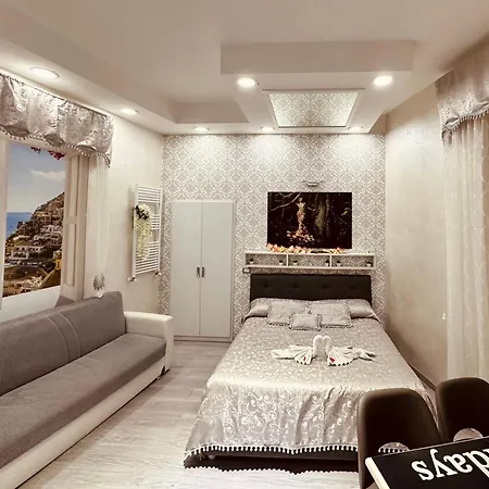 Luxury Holidays Naples