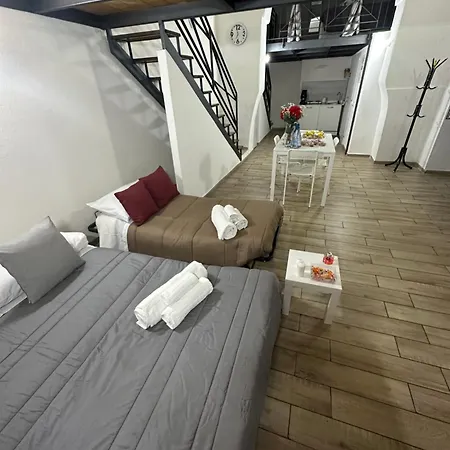 Aurora House Naples