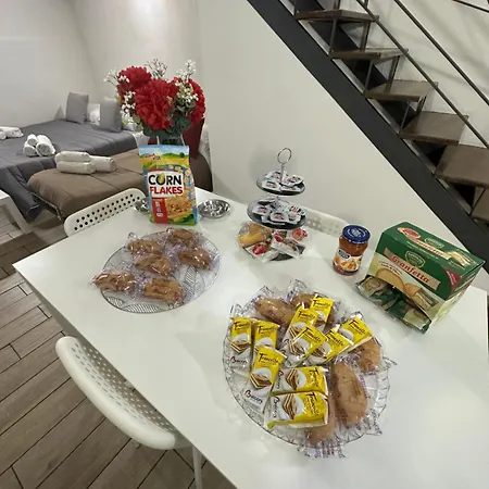 Apartment Aurora House Naples