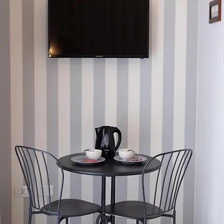 داي ديكوماني فندق مبيت وإفطار 3*