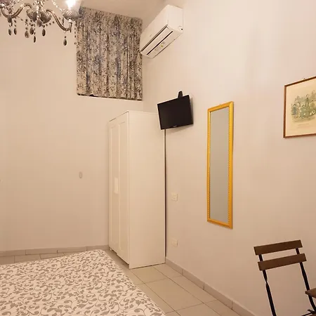 فندق مبيت وإفطار داي ديكوماني نابولي