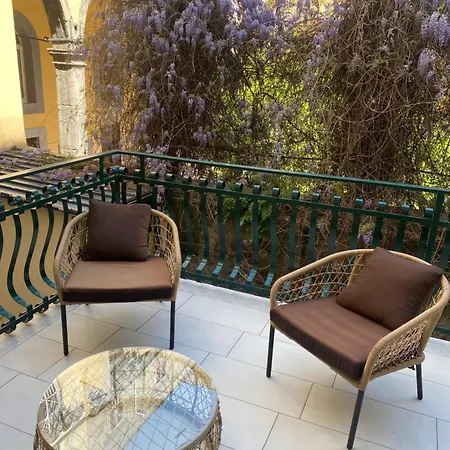 Bed & Breakfast Downtown - E Si Nun Canto Moro *