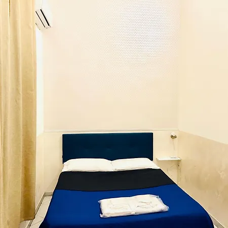 Flyresidence Garibaldi * Naples