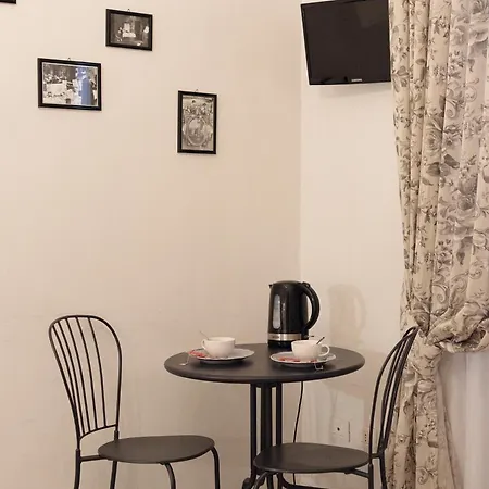 داي ديكوماني فندق مبيت وإفطار 3*