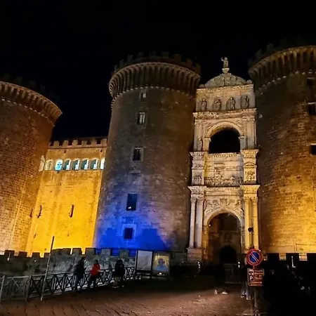 Downtown - E Si Nun Canto Moro * Naples
