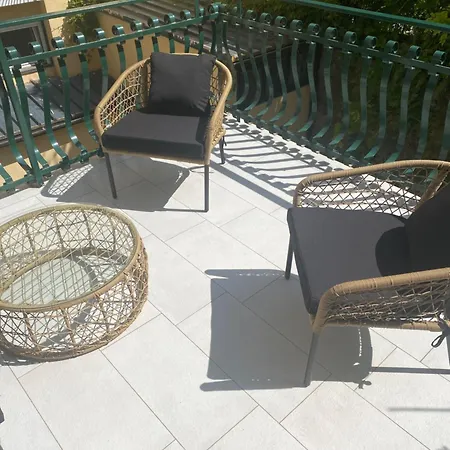 Bed & Breakfast Downtown - E Si Nun Canto Moro *