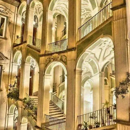 Bed & Breakfast Downtown - E Si Nun Canto Moro *