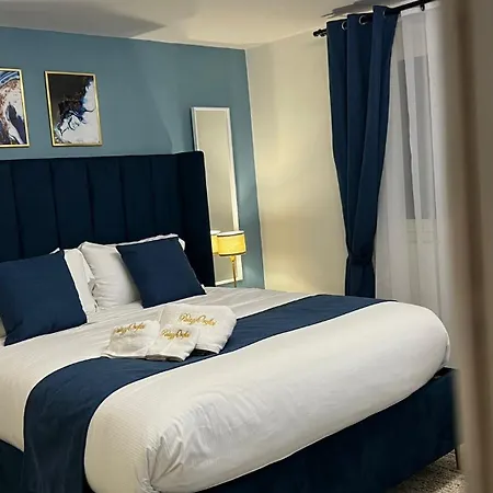 Palazzorefici Aparthotel *