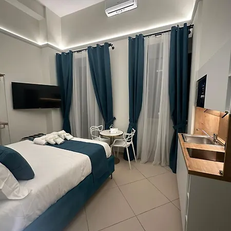 Palazzorefici Aparthotel Naples