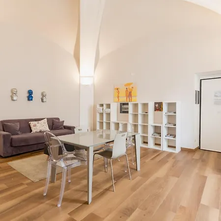 Palazzo Firrao, Apartment