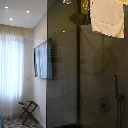 Apartment Qhouse *