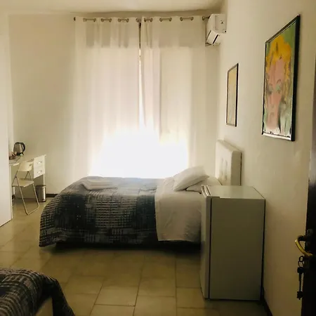 A Casa Di Titty Séjour chez l'habitant Naples