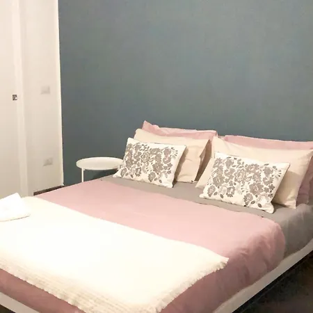 Caravaggio Boutique Napoli