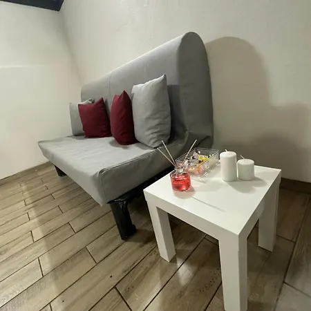 Aurora House Apartment