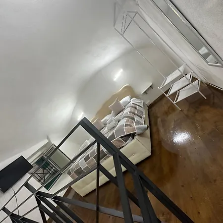 Aurora House