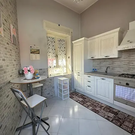 Scugnizzella Holiday House Apartment Naples