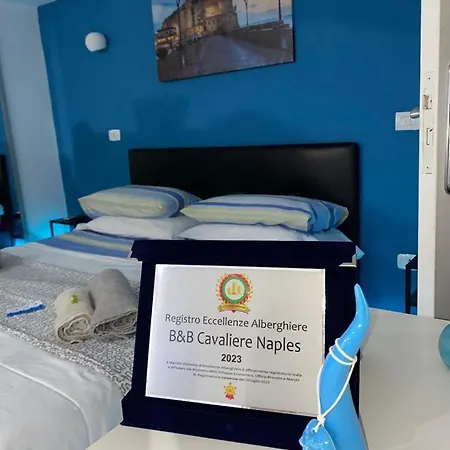 Del Cavaliere * Nápoles