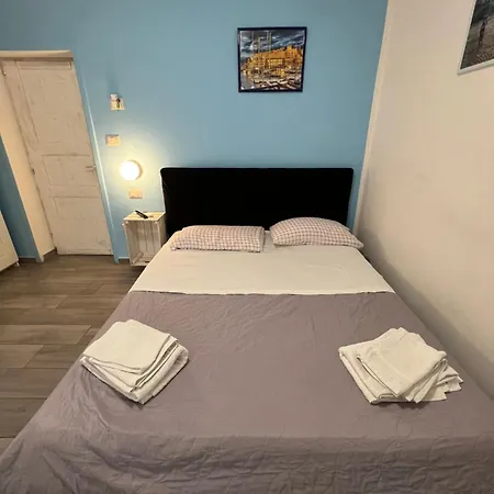Vibes Vendégház Nápoly