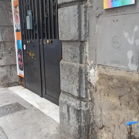 Bed & Breakfast Naif Naples