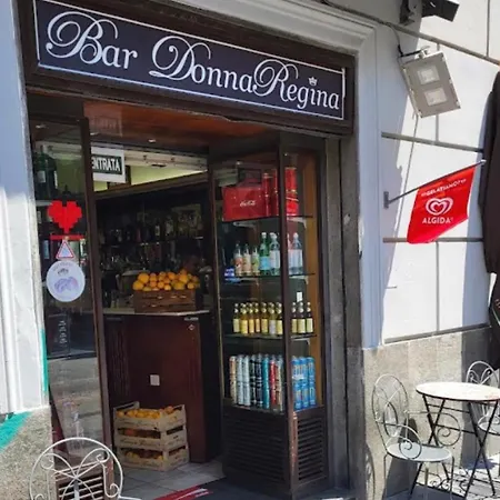 A Casa Di Titty Séjour chez l'habitant Naples